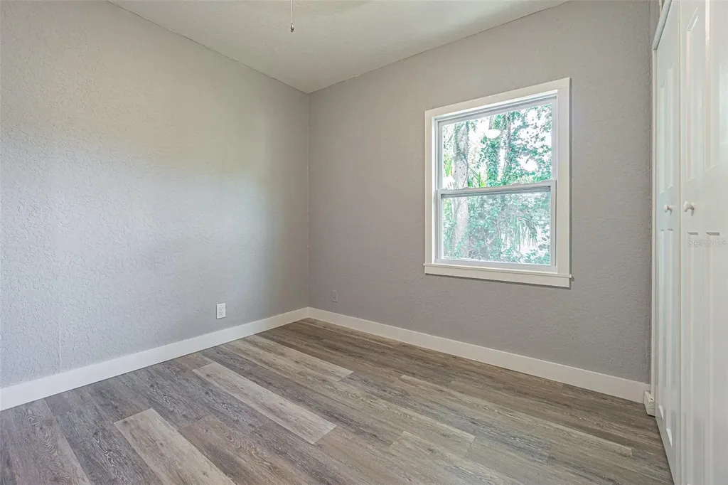 8305 N Klondyke Street Tampa FL 33604