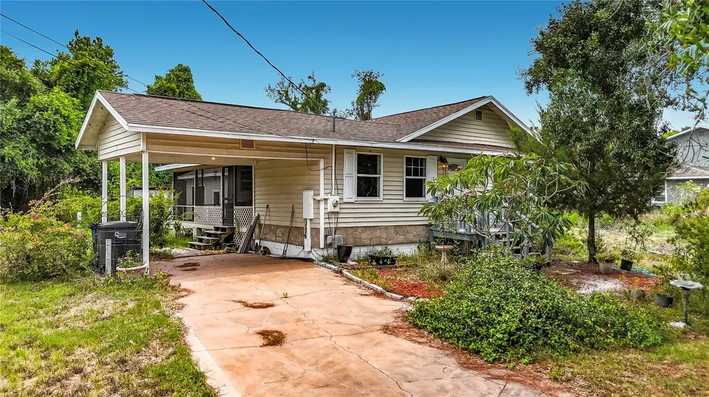 2115 S 55th Avenue E Bradenton FL 34203