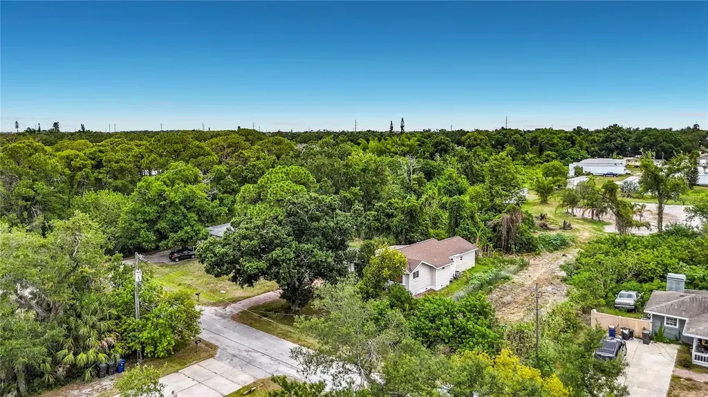 2115 S 55th Avenue E Bradenton FL 34203