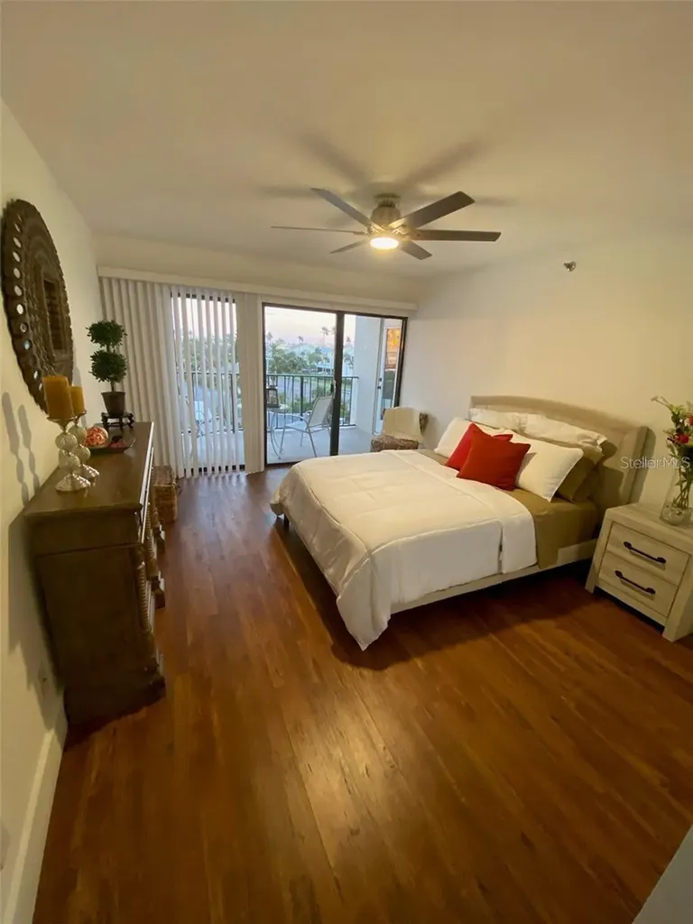 1480 Gulf Boulevard Clearwater Beach FL 33767