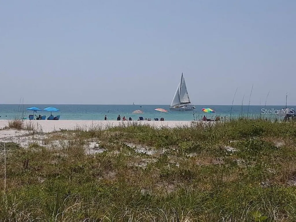 1480 Gulf Boulevard Clearwater Beach FL 33767