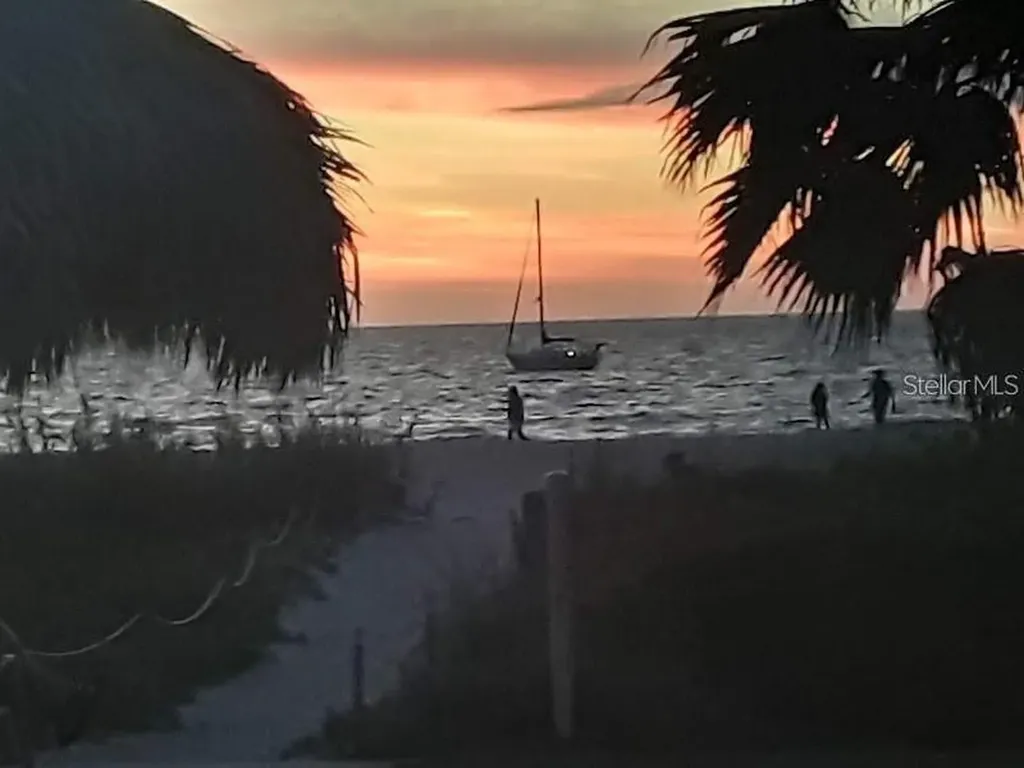 1480 Gulf Boulevard Clearwater Beach FL 33767