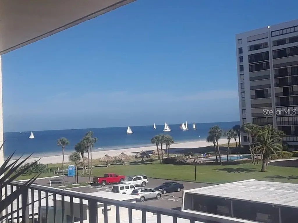 1480 Gulf Boulevard Clearwater Beach FL 33767