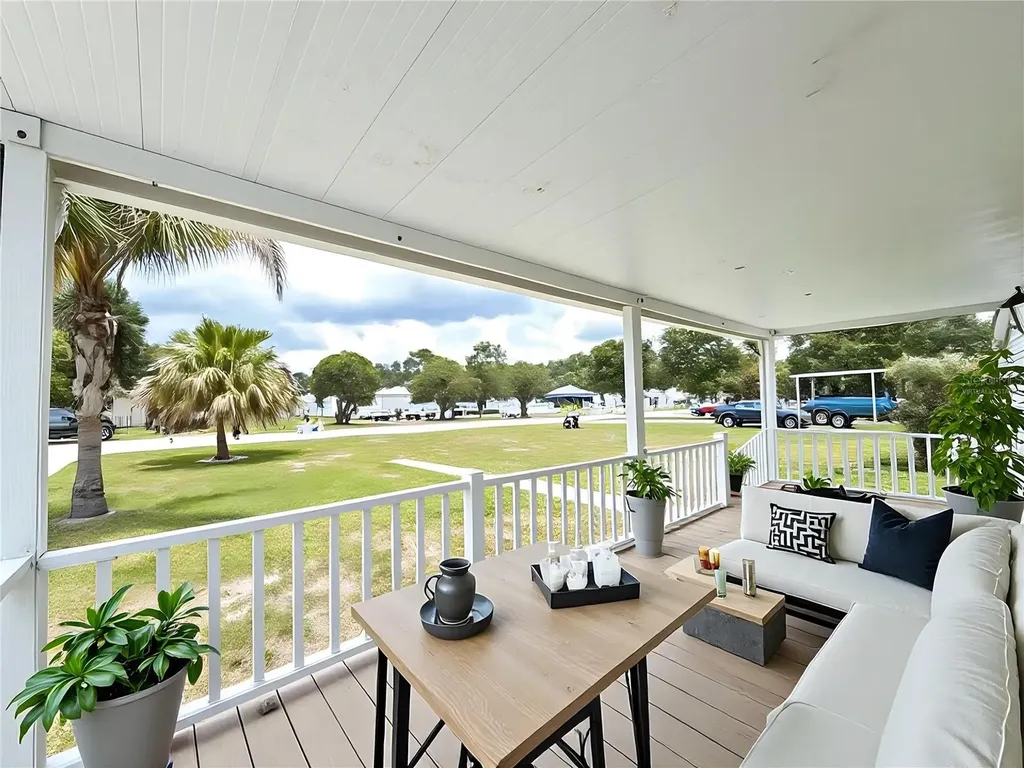 258 Waterview Drive Polk City FL 33868
