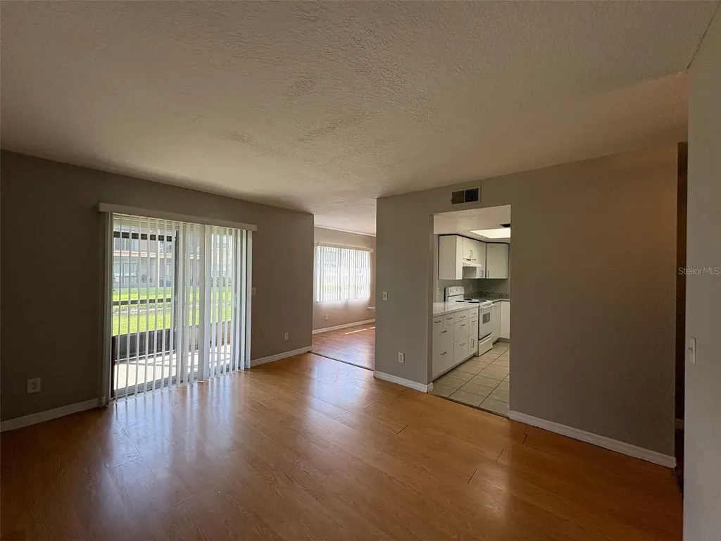 9933 Sweepstakes Lane Orlando FL 32837