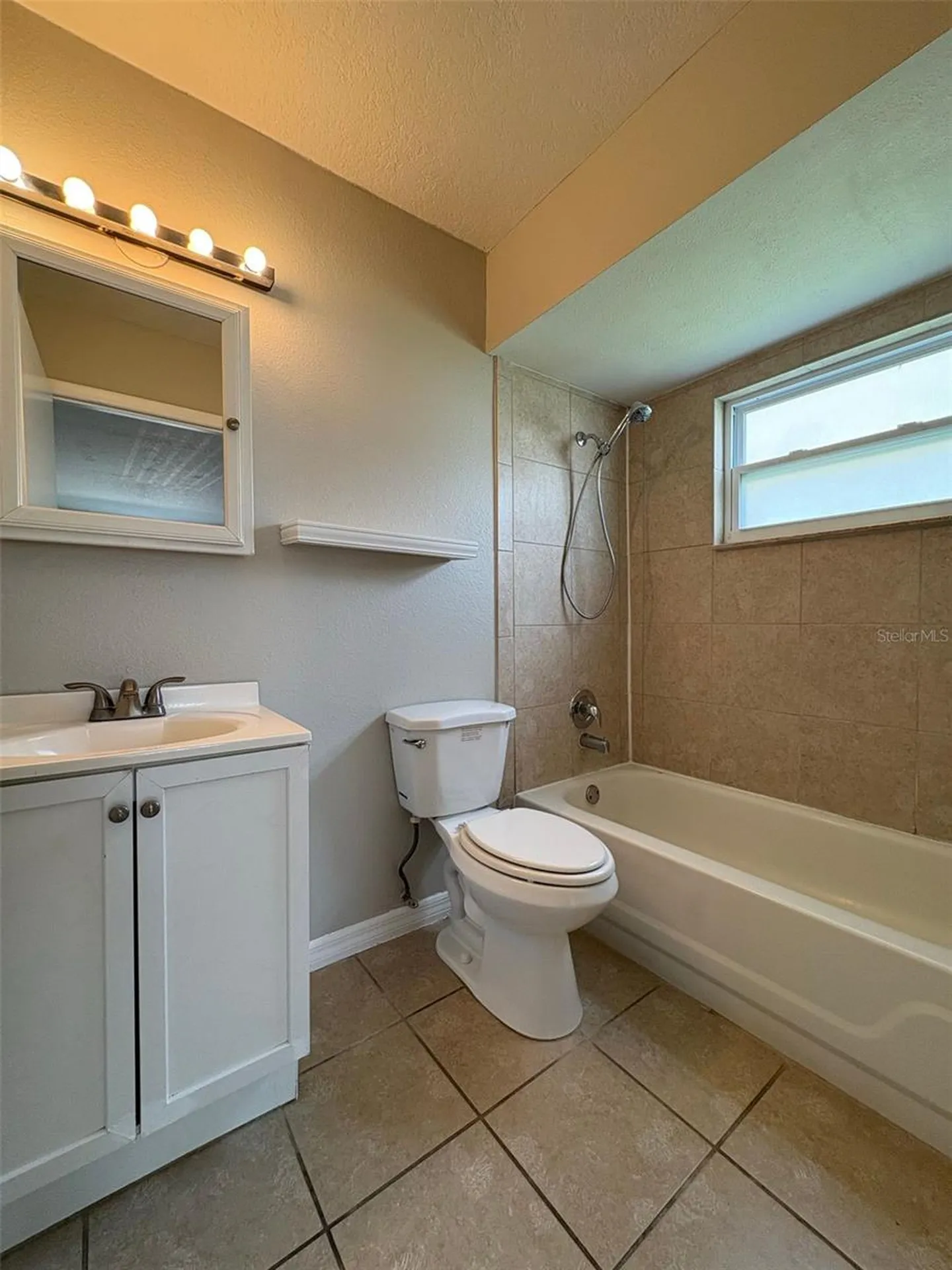 9933 Sweepstakes Lane Orlando FL 32837
