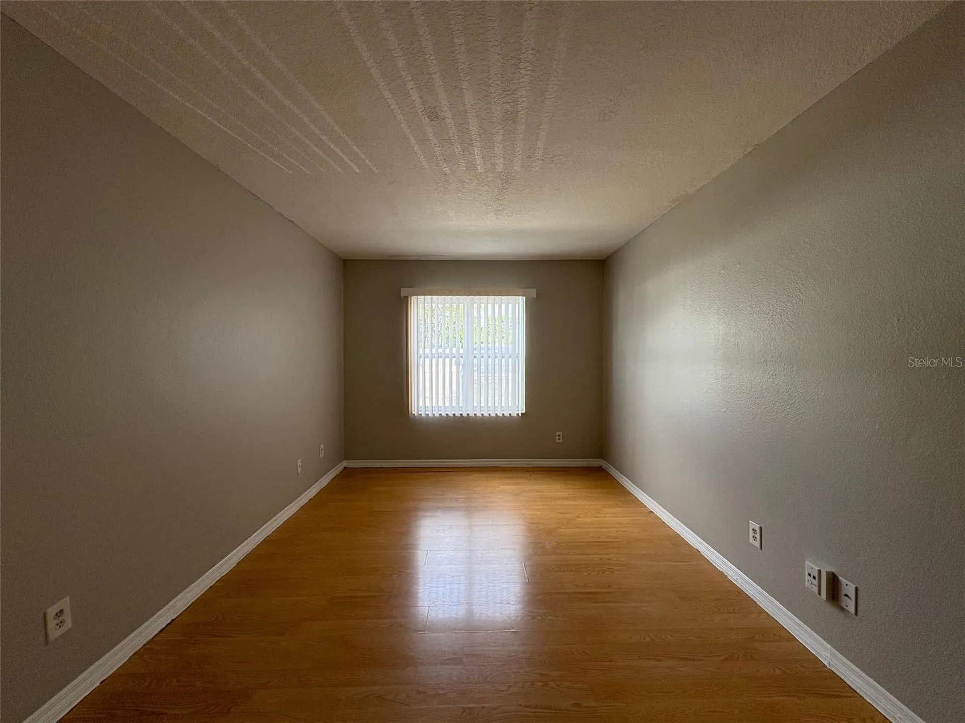 9933 Sweepstakes Lane Orlando FL 32837