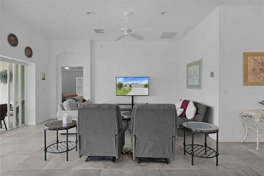 5833 Abney Avenue The Villages FL 32163