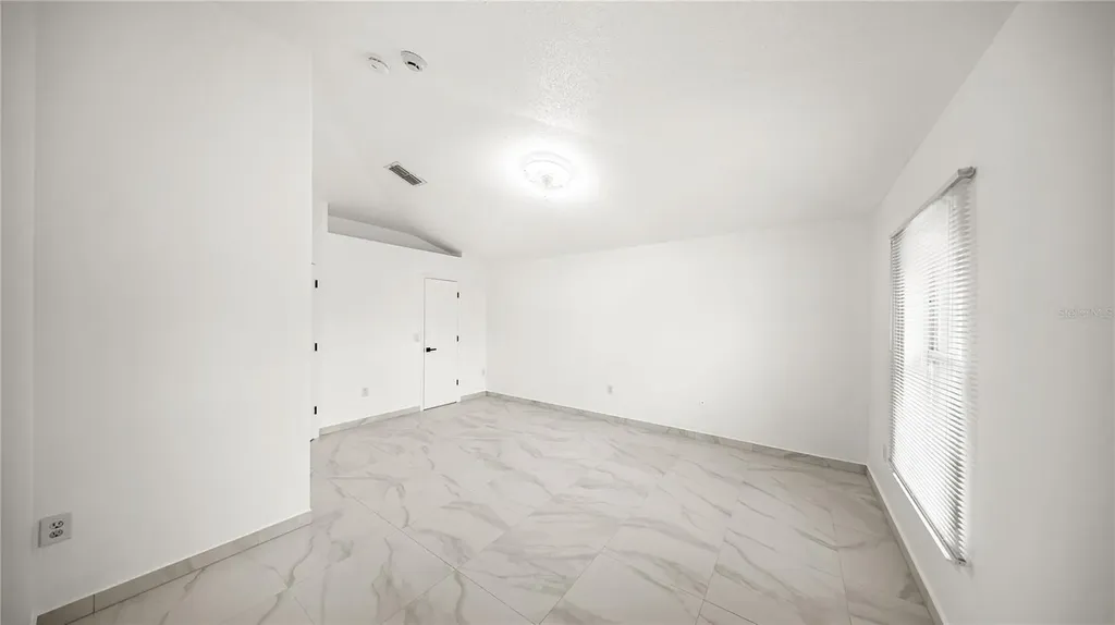 611 Jura Lane Kissimmee FL 34759
