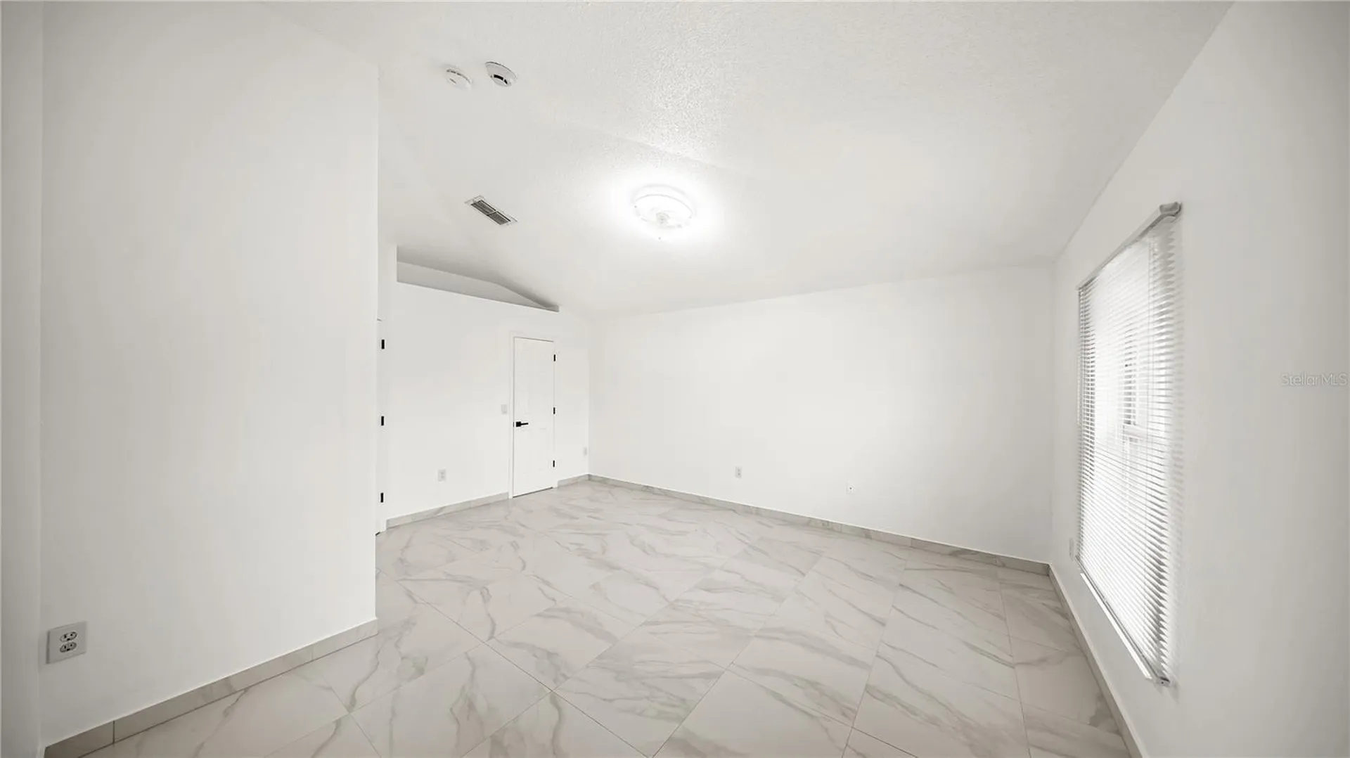 611 Jura Lane Kissimmee FL 34759