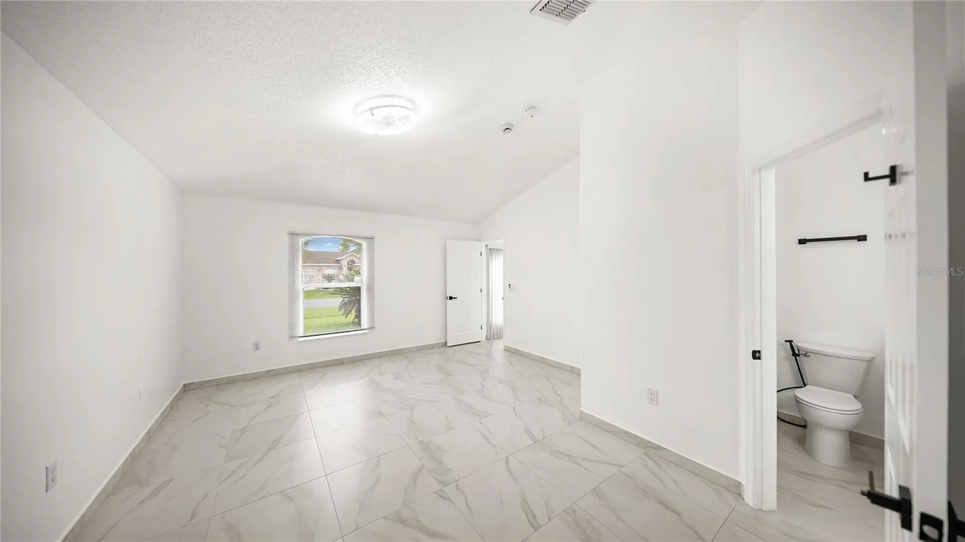 611 Jura Lane Kissimmee FL 34759