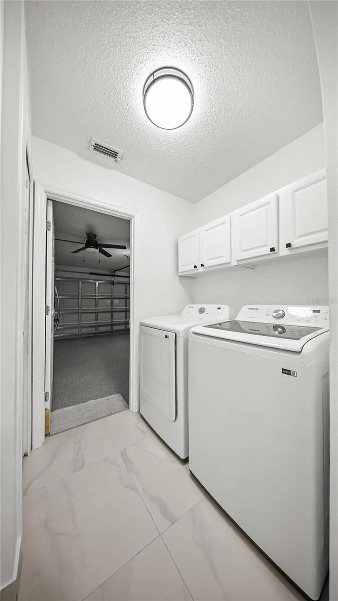 611 Jura Lane Kissimmee FL 34759