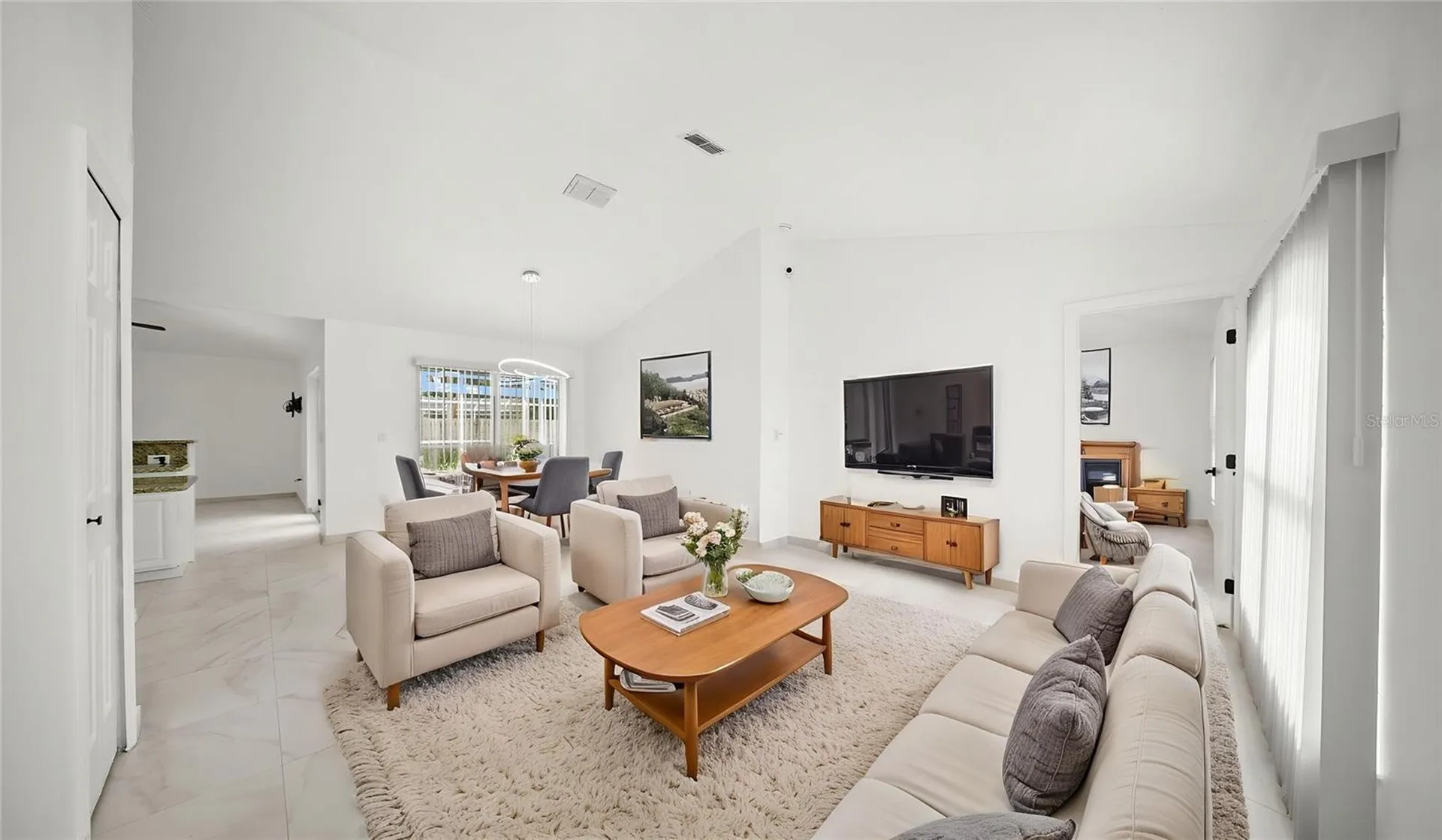 611 Jura Lane Kissimmee FL 34759
