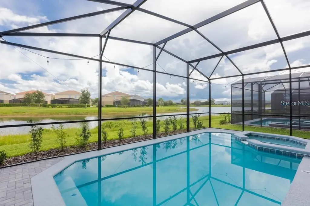 7215 Oakmoss Loop Davenport FL 33837