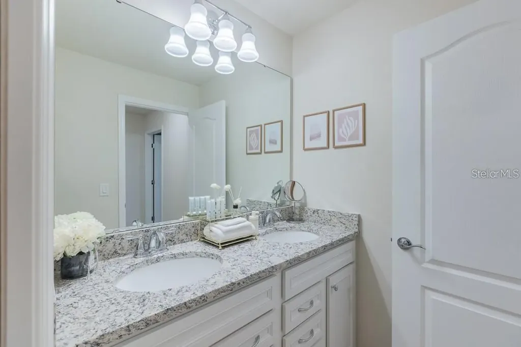 7215 Oakmoss Loop Davenport FL 33837