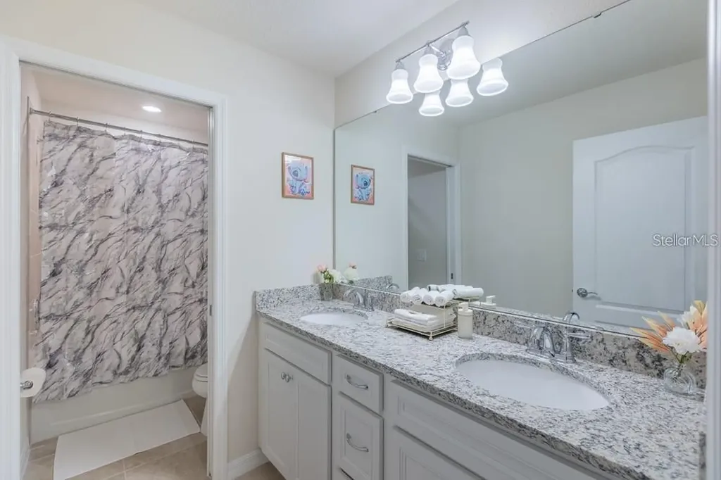 7215 Oakmoss Loop Davenport FL 33837