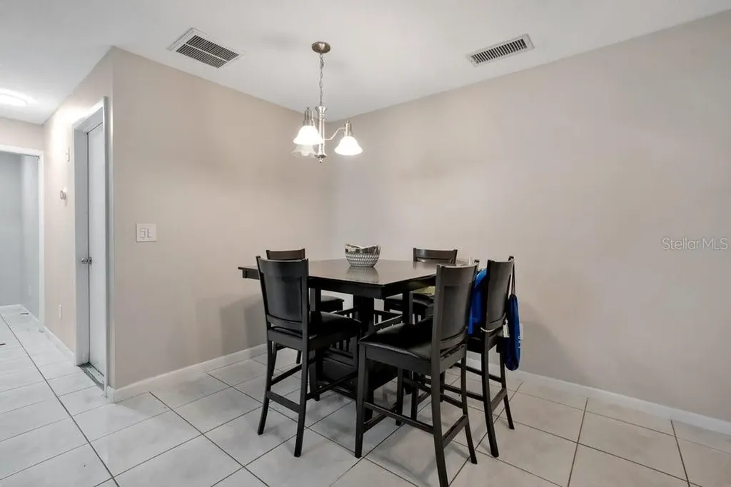 5533 Pentail Circle Tampa FL 33625