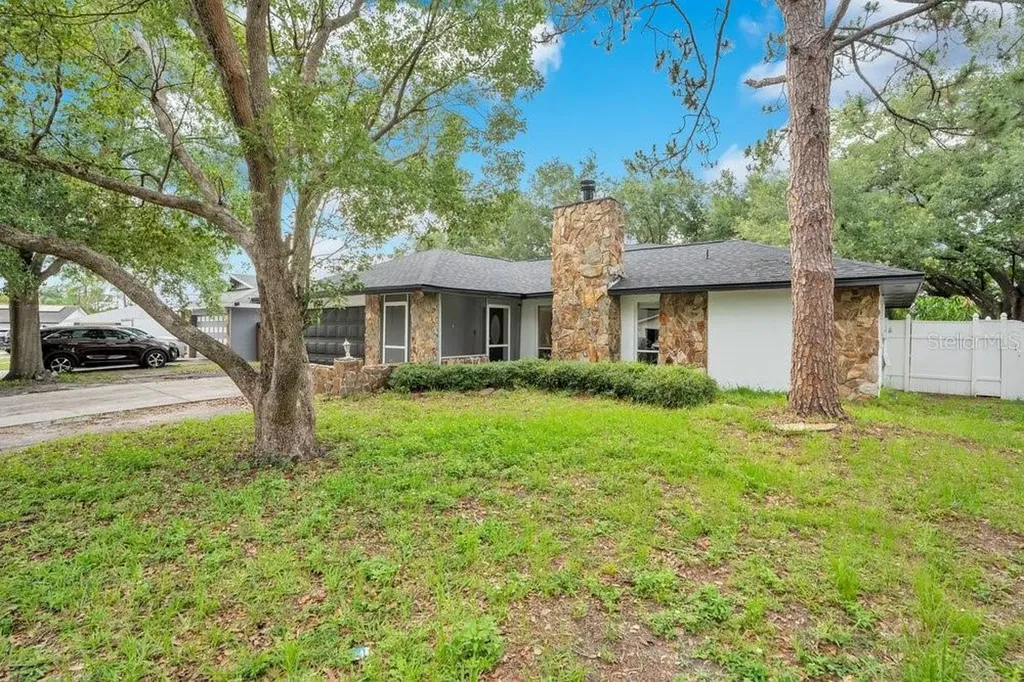 5533 Pentail Circle Tampa FL 33625
