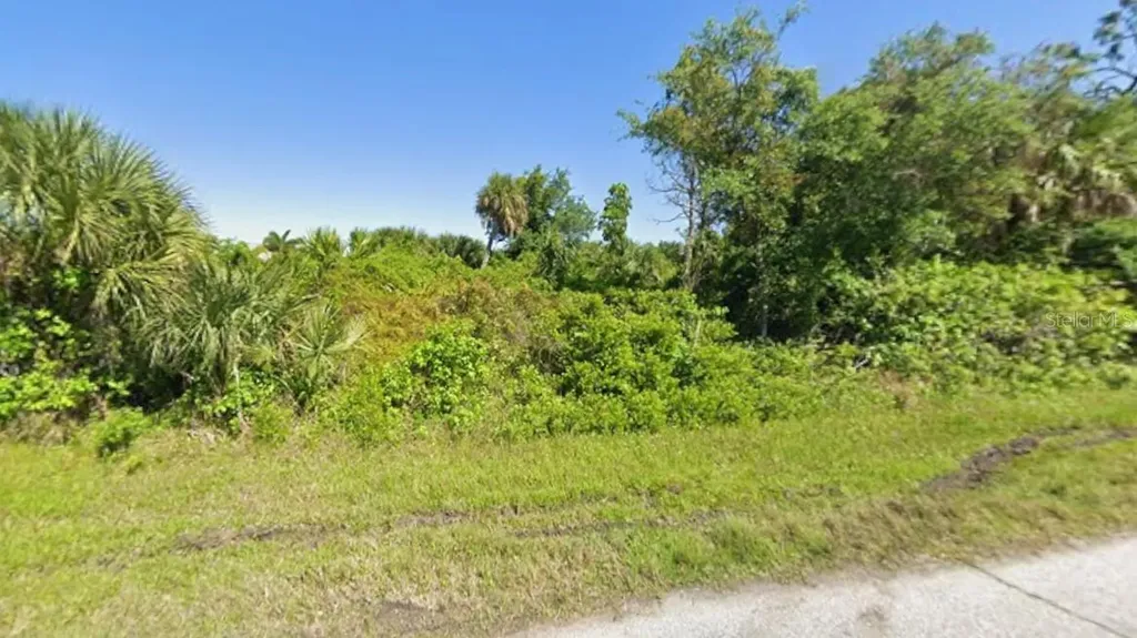 3428 Lindgreen Street Port Charlotte FL 33981