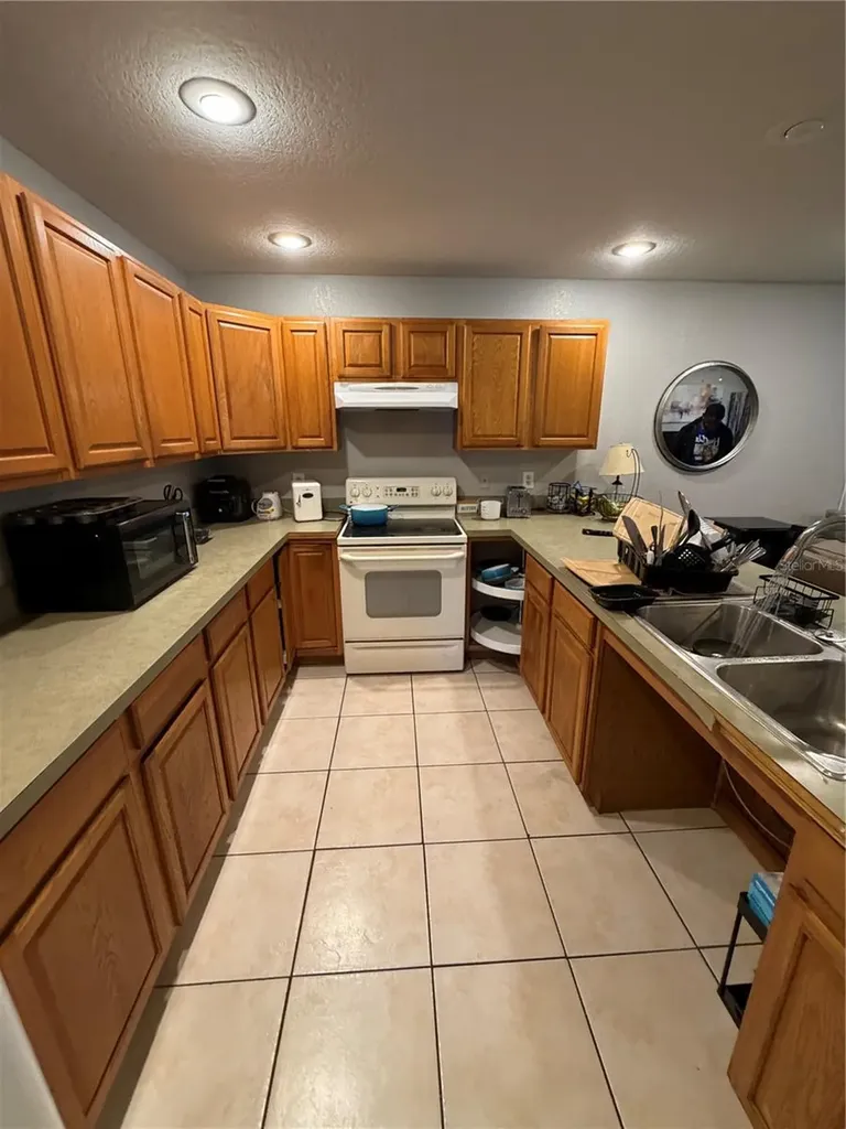 3462 3rd Avenue N St Petersburg FL 33713