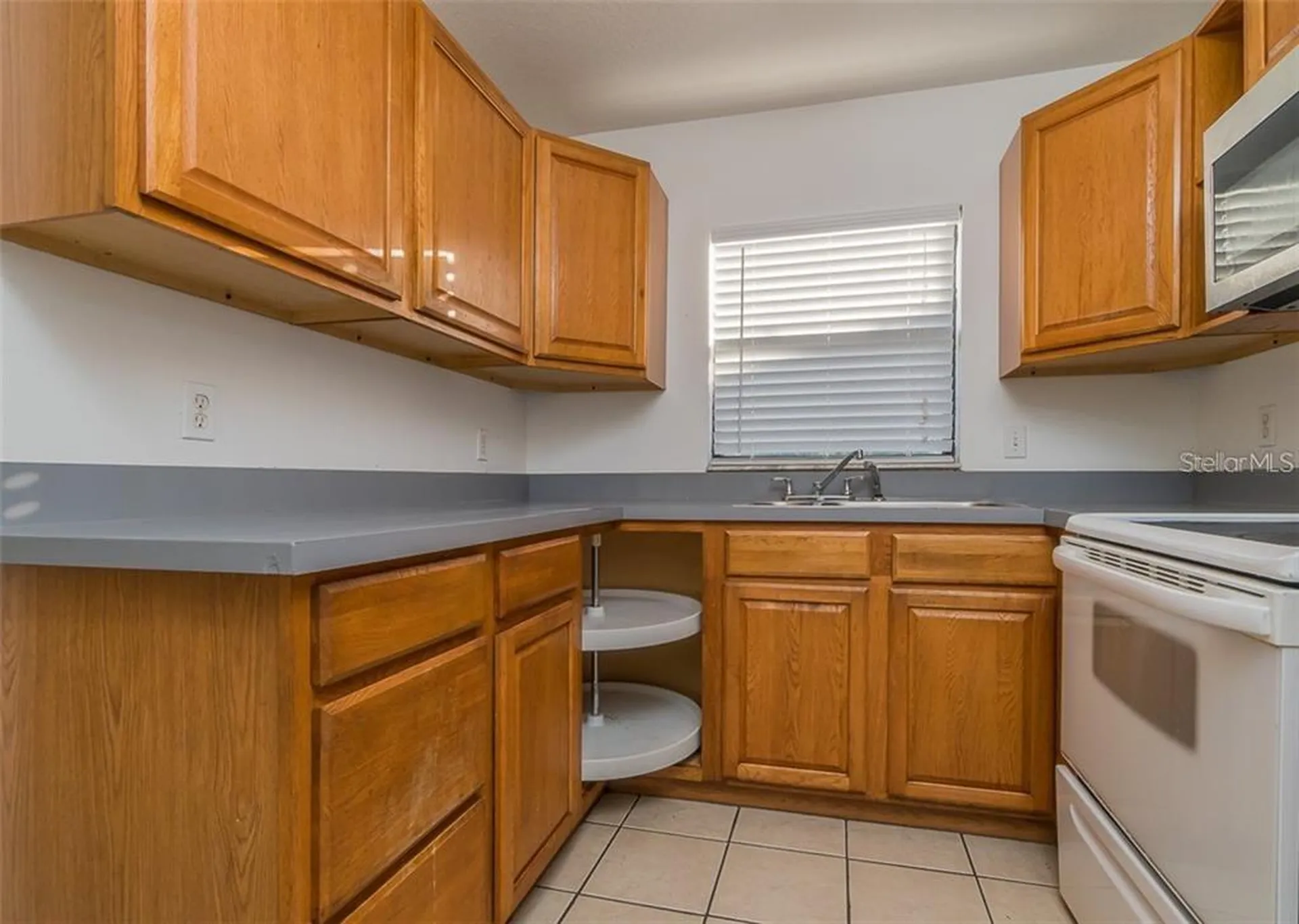 3462 3rd Avenue N St Petersburg FL 33713