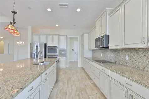 2229 S Pebble Beach Boulevard Sun City Center FL 33573