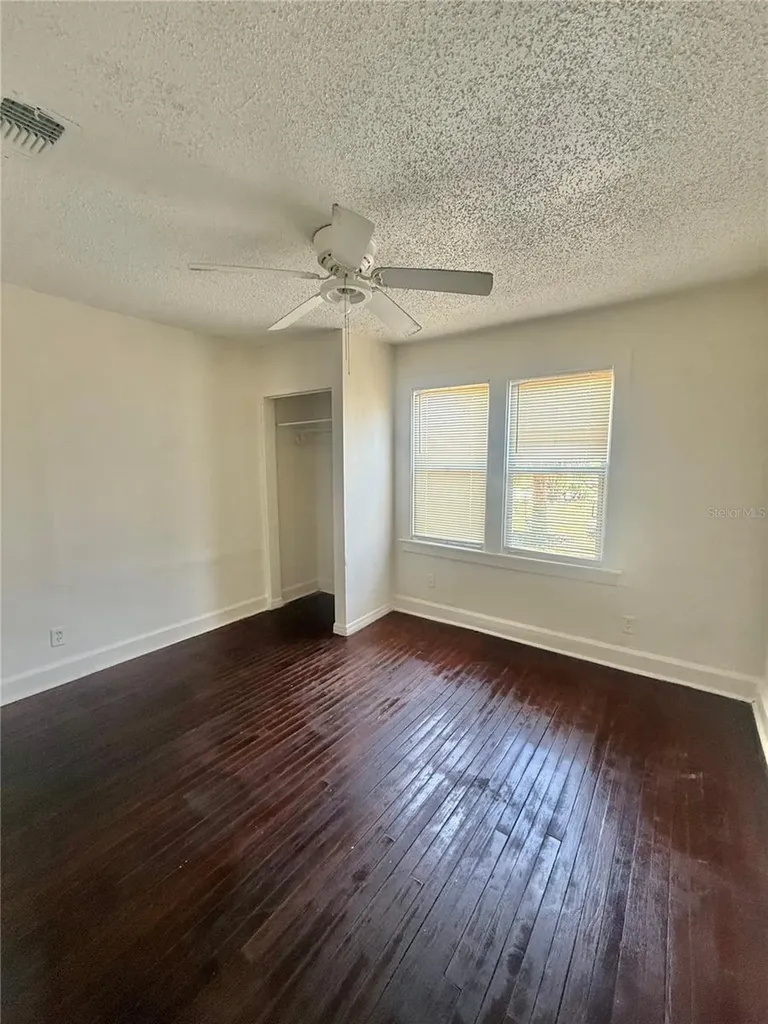 1900 19th Street S St Petersburg FL 33712