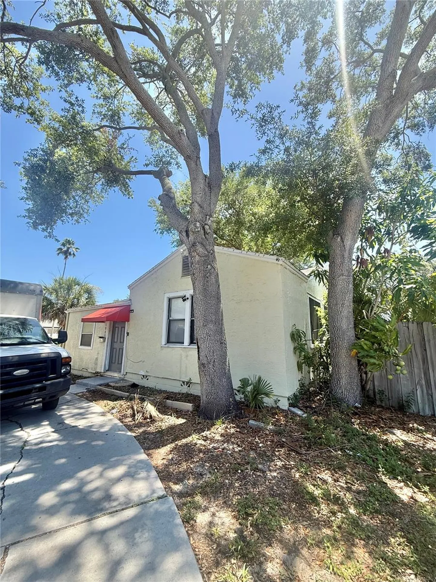 1900 19th Street S St Petersburg FL 33712