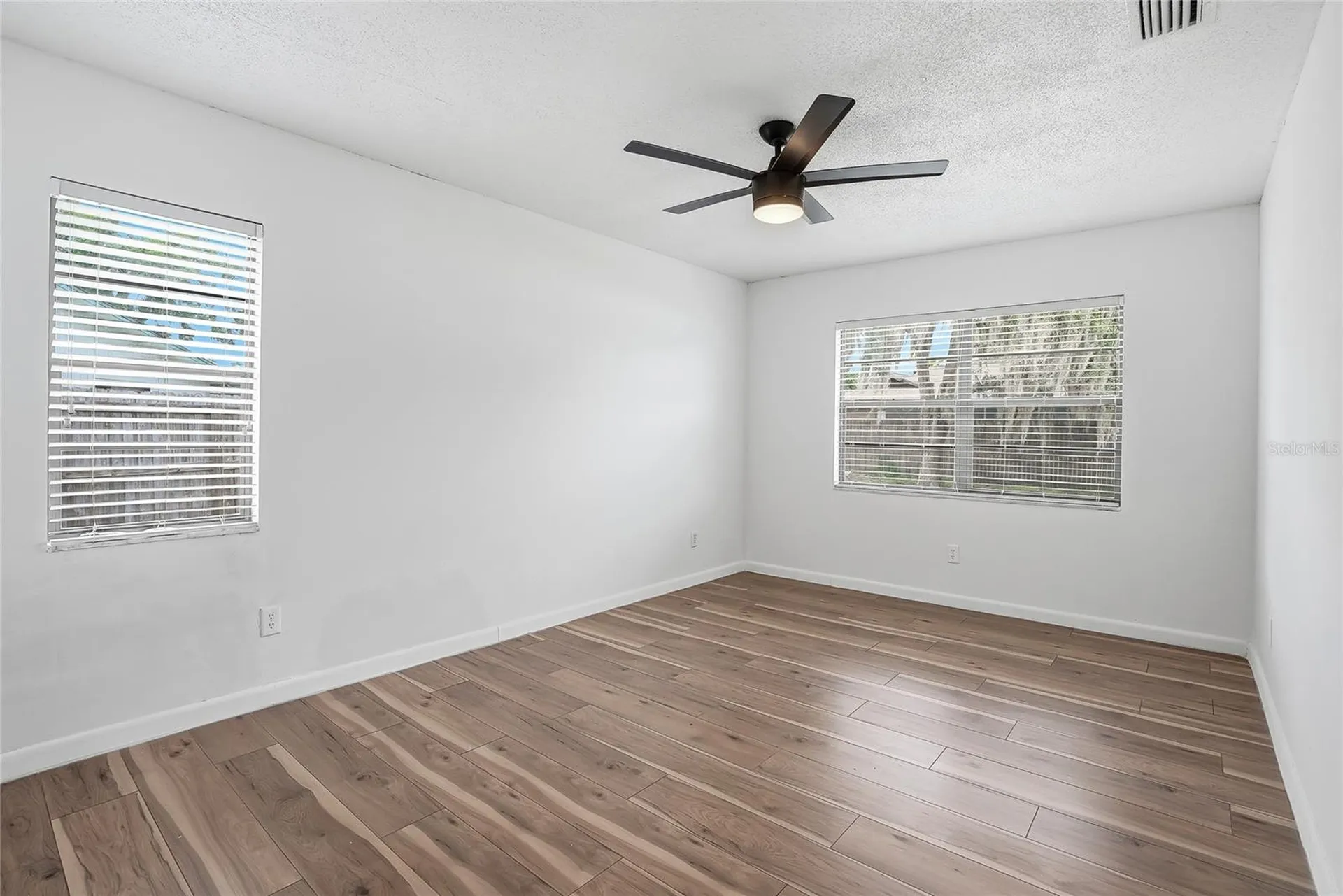 1012 Redbud Circle Plant City FL 33563