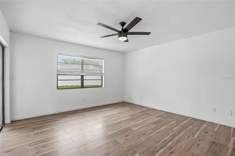 1012 Redbud Circle Plant City FL 33563