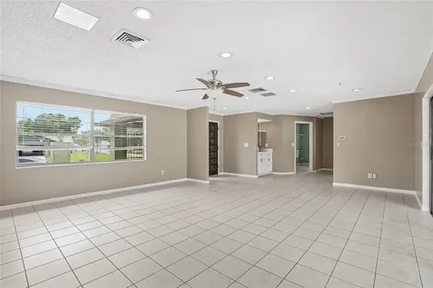 1012 Redbud Circle Plant City FL 33563