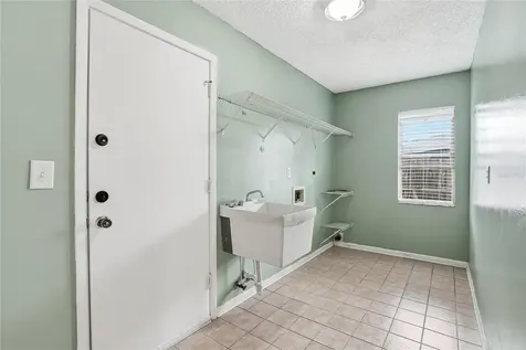 1012 Redbud Circle Plant City FL 33563