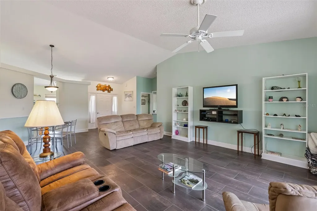 5081 El Destino Drive Leesburg FL 34748