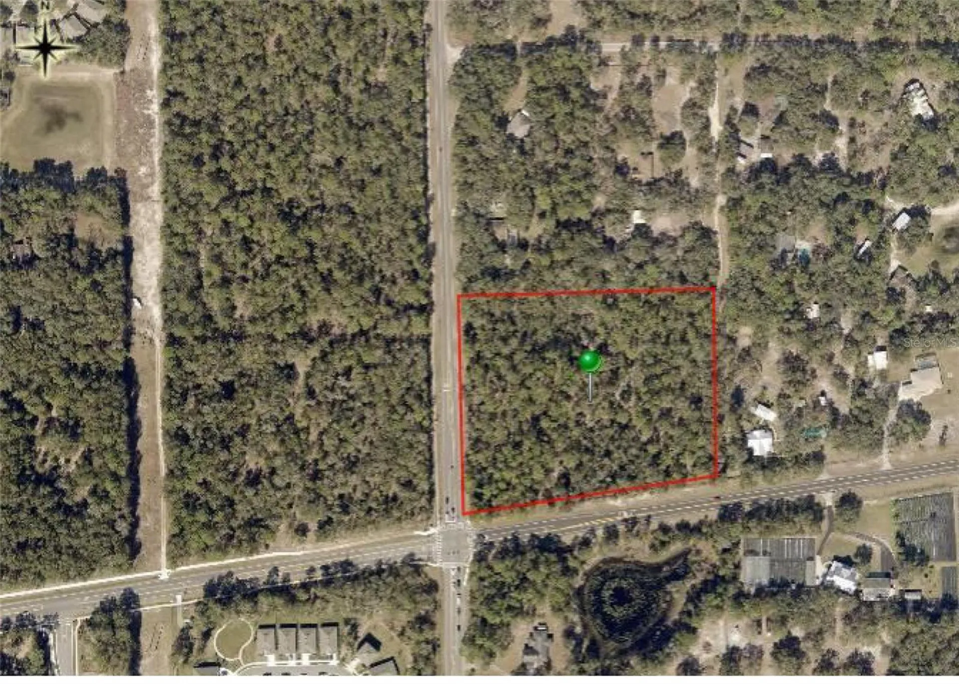 1295 S Blue Lake Avenue Deland FL 32724
