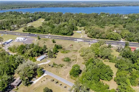 9627 Us Highway 301 Highway N Hampton FL 32044