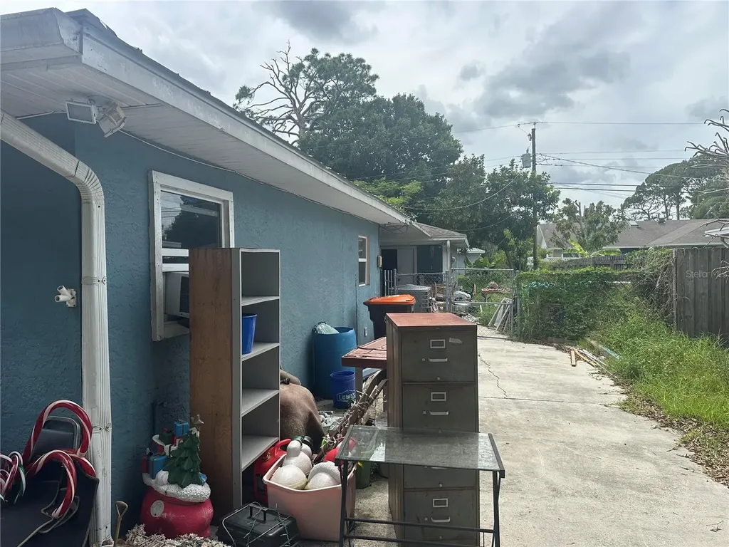 1245 35th Avenue Vero Beach FL 32960