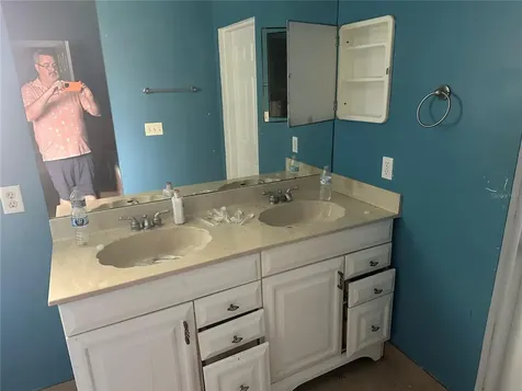 1245 35th Avenue Vero Beach FL 32960