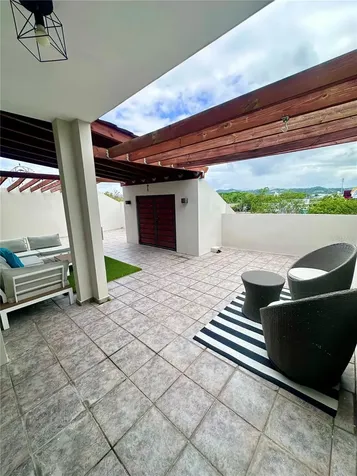 24A Lopategui Guaynabo PR 00969