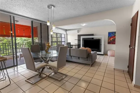 24A Lopategui Guaynabo PR 00969