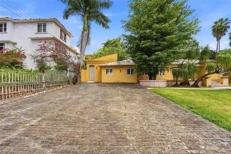 2 Calle J Guaynabo PR 00966