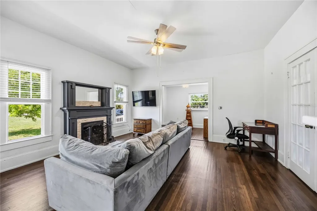815 Solona Loop Punta Gorda FL 33950