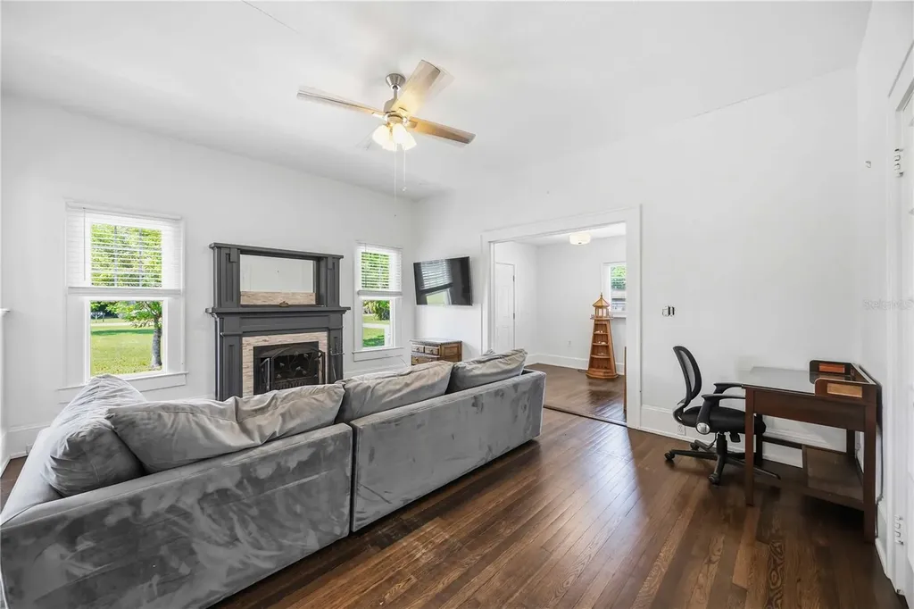 815 Solona Loop Punta Gorda FL 33950