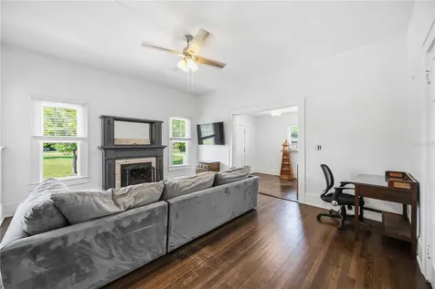 815 Solona Loop Punta Gorda FL 33950
