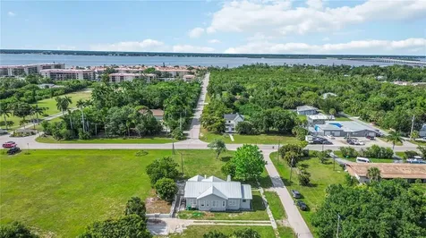 815 Solona Loop Punta Gorda FL 33950