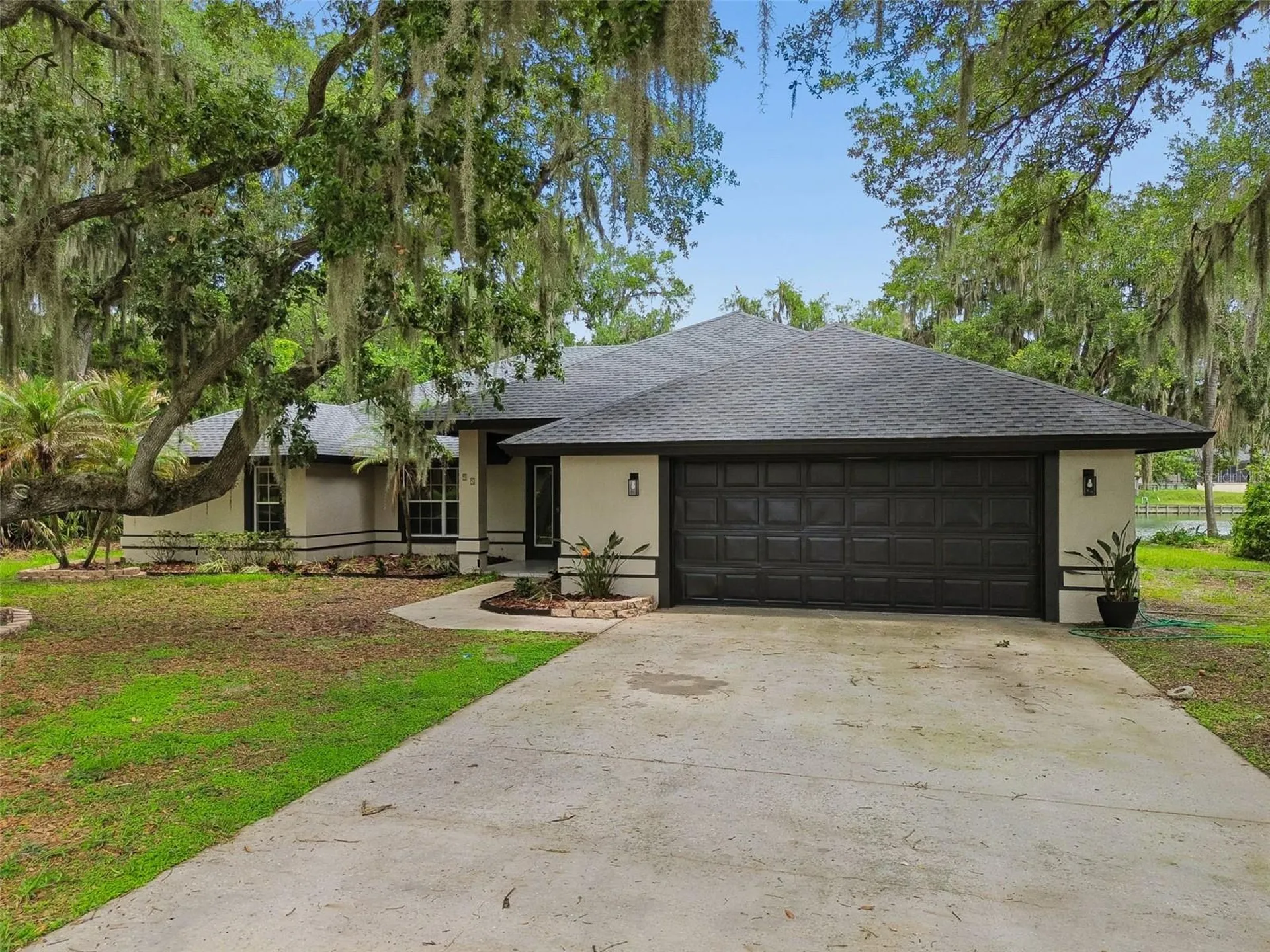 95 Woodside Drive Lakeland FL 33813