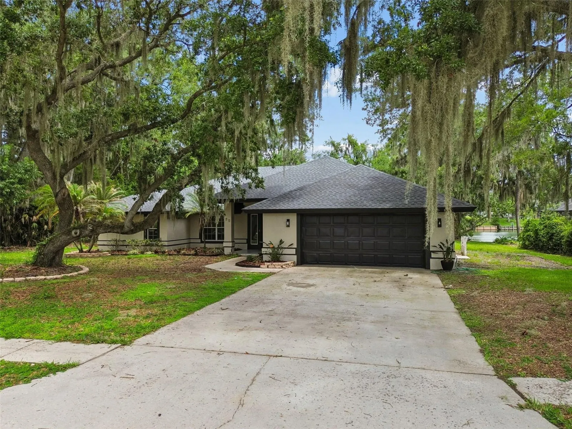 95 Woodside Drive Lakeland FL 33813