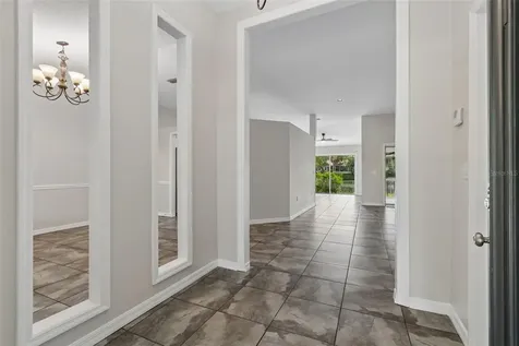 95 Woodside Drive Lakeland FL 33813