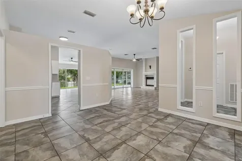 95 Woodside Drive Lakeland FL 33813