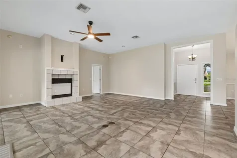 95 Woodside Drive Lakeland FL 33813