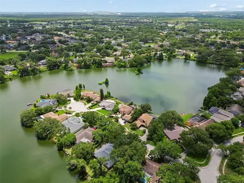 95 Woodside Drive Lakeland FL 33813